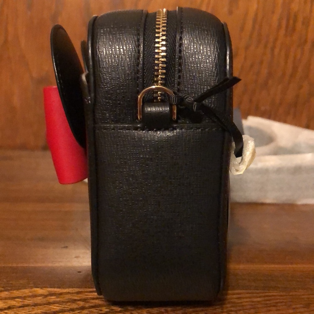 NWT-Disney x Kate Spade-Minnie Mouse-Mini Camera Bag-Black with Red Bow-$329 - Picture 6 of 15